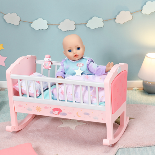 Encouraging A Bedtime Routine With Doll Play